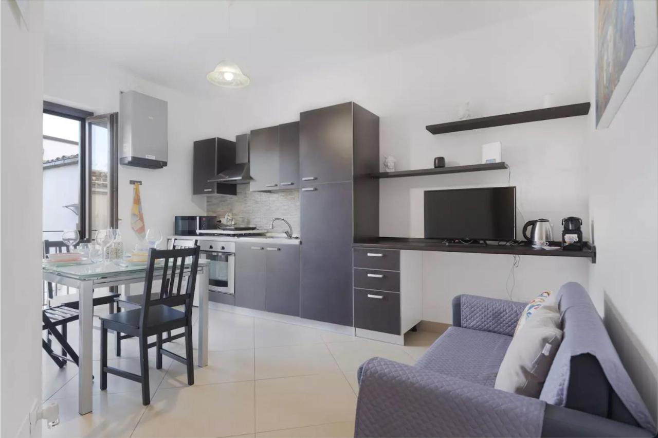 Balarmuh Apartment Palermo Esterno foto